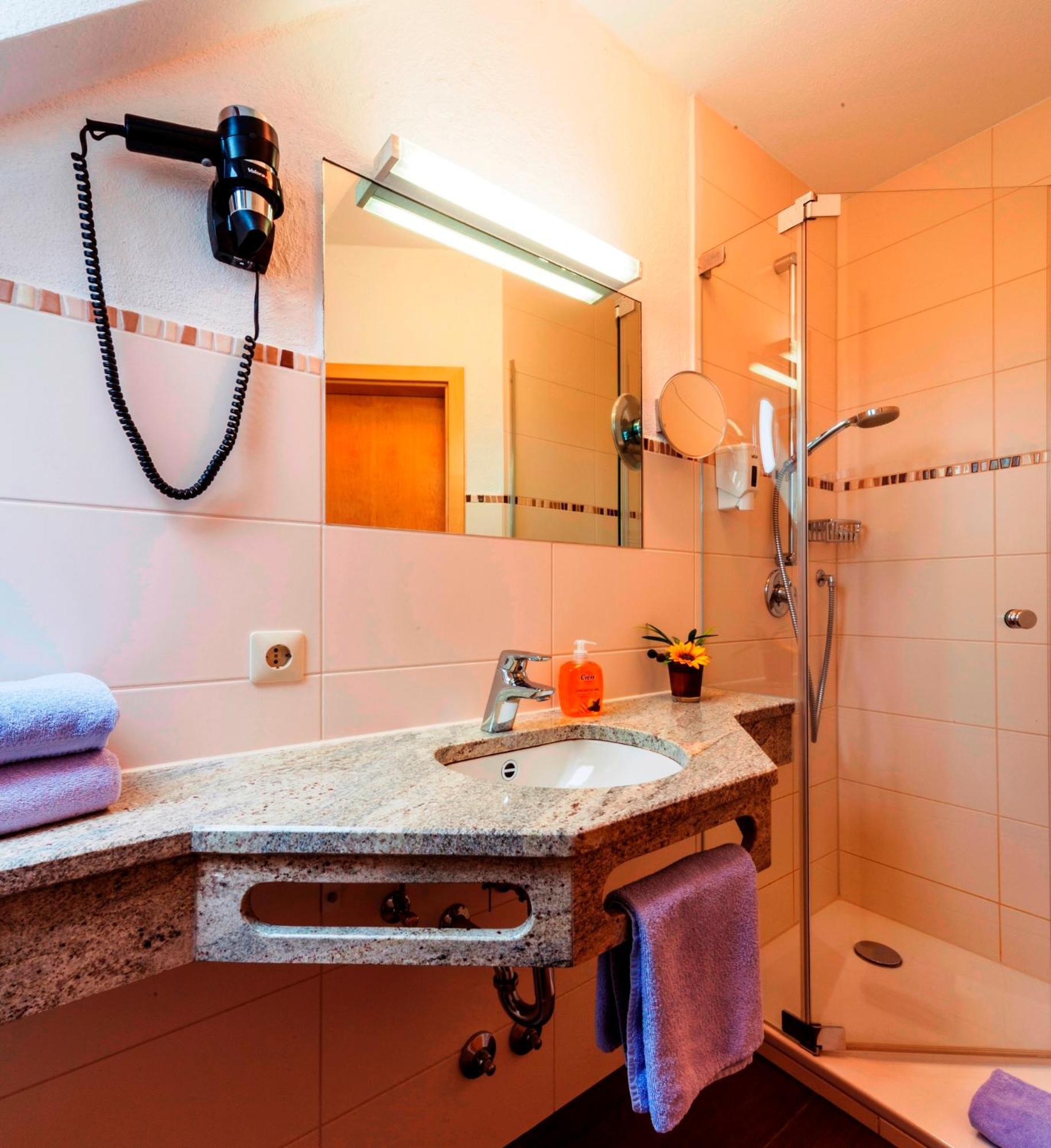 Hotel Fischerhaus Garni Meersburg Eksteriør billede